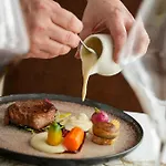 Hotel Logis Le Relais De La Voie Sacree