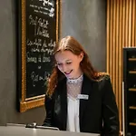 Hotel Logis Le Relais De La Voie Sacree