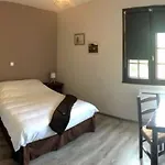 Hotel Logis Le Relais De La Voie Sacree 2*
