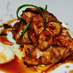 Logis Le Relais De La Voie Sacree 2*