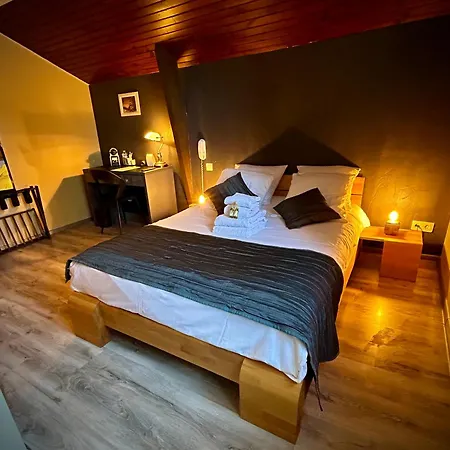 酒店 Logis Le Relais De La Voie Sacree