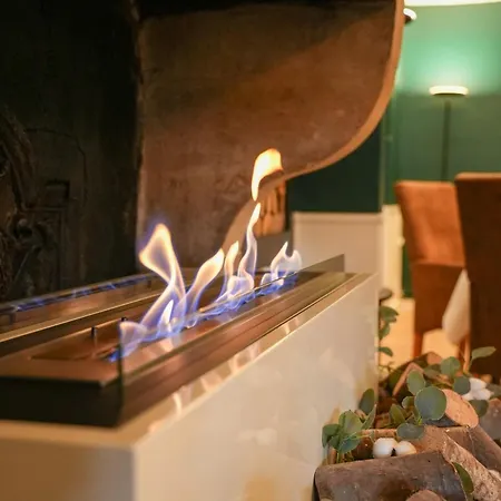 Relais De La Voie Sacrée Hotel