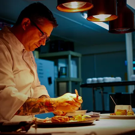 Logis Le Relais De La Voie Sacree