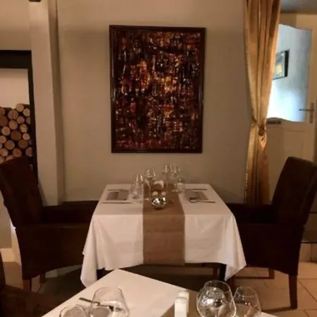 Logis Le Relais De La Voie Sacree Szálloda 2*