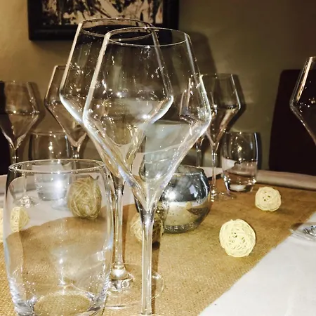 Logis Le Relais De La Voie Sacree 酒店