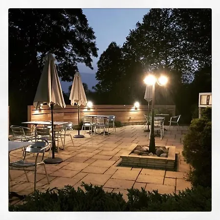 Logis Le Relais De La Voie Sacree Hotel Issoncourt