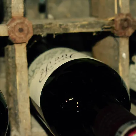 Logis Le Relais De La Voie Sacree 酒店