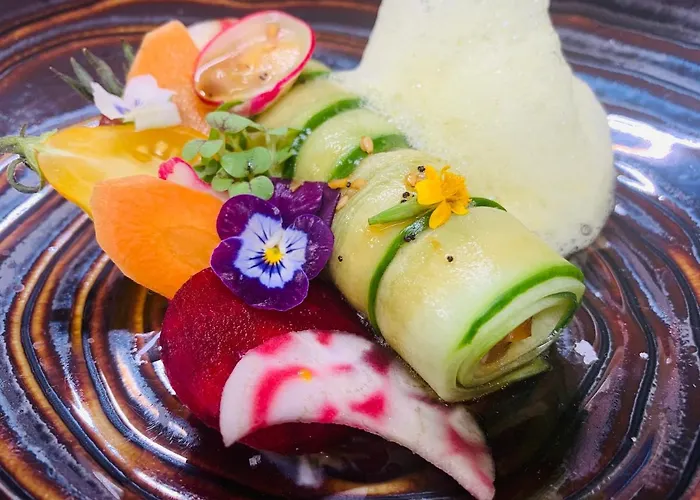 Logis Le Relais De La Voie Sacree Hotel 2*