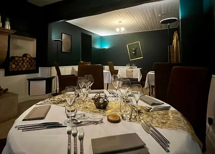 Hotel Logis Le Relais De La Voie Sacree Issoncourt