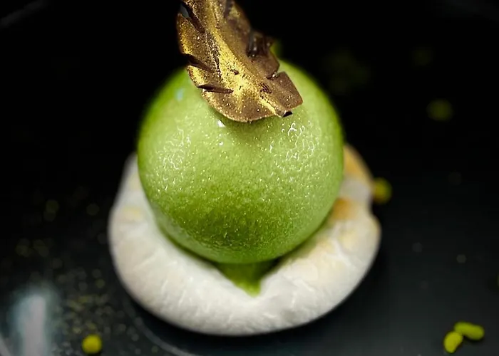 Logis Le Relais De La Voie Sacree Hotel 2*