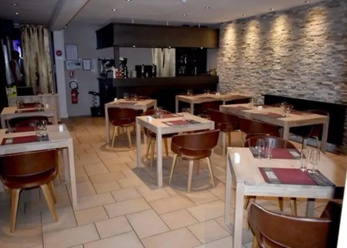 Logis Le Relais De La Voie Sacree